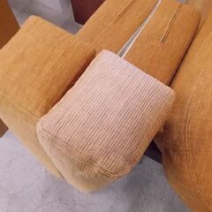 3人掛けソファ 布 幅200cm ライトオレンジ系 カンディハウス 家具 イス チェア 経年品 ダメージ 札幌市東区 新道東店 3人掛けソファ 布 幅200cm ライトオレンジ系 カンディハウス