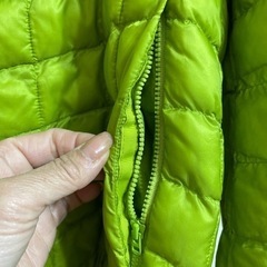 UNIQLO パーカーの画像