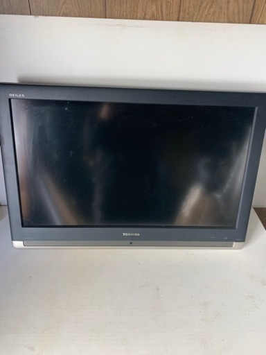 引き取り可　液晶テレビ TOSHIBA 東芝 壁掛けテレビ