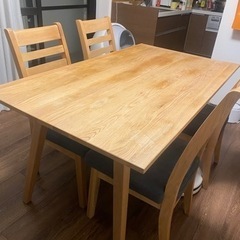 ❗️値下げ　ニトリ ダイニングテーブルとイスセット