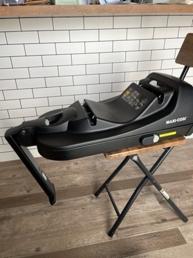 チャイルドシート MAXI-COSI CabrioFix i-Size Base