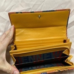 長財布ですの画像