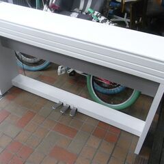 KORG/コルグ デジタル ピアノ LP-350 88鍵 ホワイト/3本ペダル 電子ピアノ