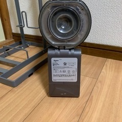 ダイソン　スタンド付きの画像