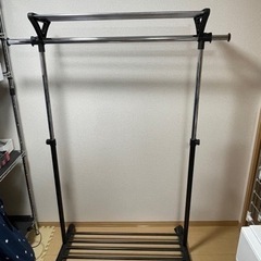 キャスター付きハンガーラック