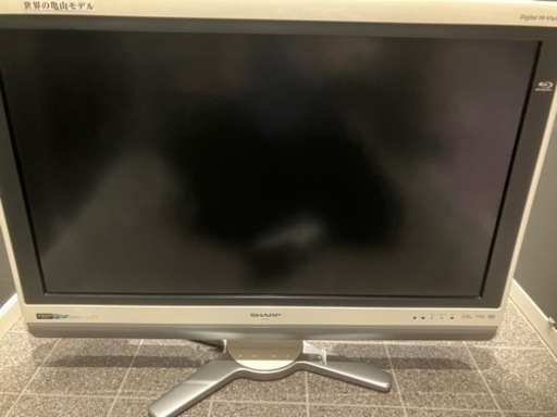 SHARP AQUOS LC-32DX1
