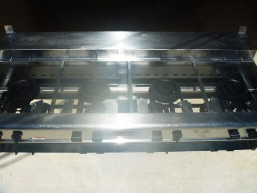 最終値下げ！早い者勝ちです♪25,000円→10000円【美品・完動品】フジマック　４連大火力　ガステーブル