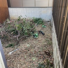 お庭や敷地の草刈りにお困りではございませんか？ - 春日井市
