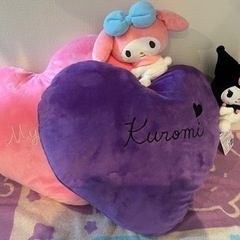 マイメロ　クロミ　ハートクッション