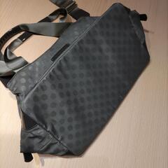 サマンサタバサのバッグの画像