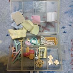 シルバニアファミリー　人形、小物セットの画像