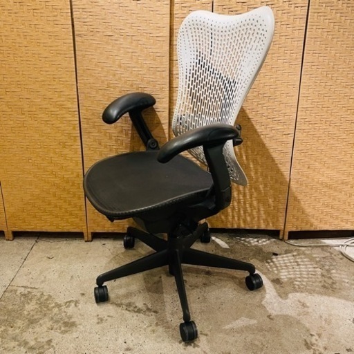 【売約済み】　ハーマンミラー　Herman Miller ミラチェア　 オフィスチェア　OAチェア　デスクチェア　デスクワーク　リモー