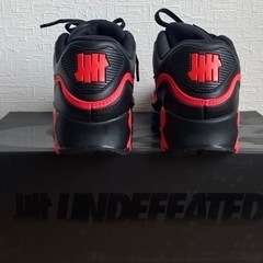 UNDEFEATED×NIKE AIR MAX 90の画像