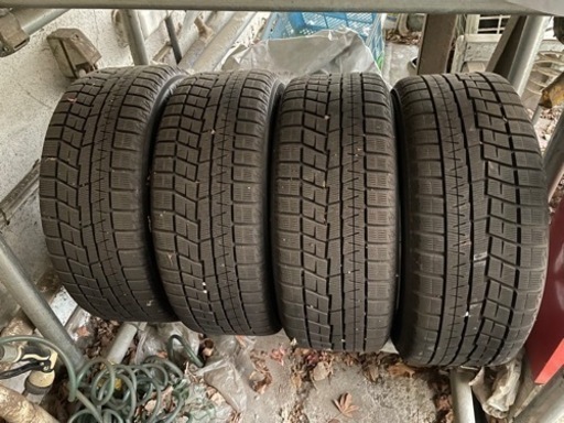 スタッドレスタイヤ　ヨコハマタイヤ