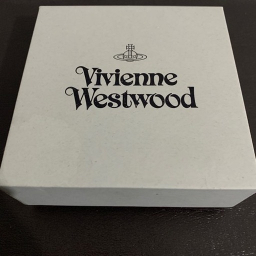 Vivienne Westwood SMALL ORB（ゴールド）