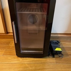 お値下げしましたポータブル冷温庫