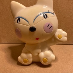 クロネコヤマト　白ネコ貯金箱
