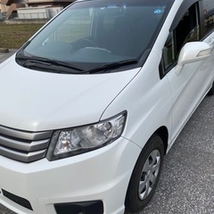 HONDA フリード　スパイク