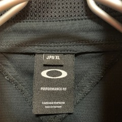 【お取り引き予定】オークリー　ジャンパー　XLの画像