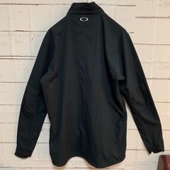 【お取り引き予定】オークリー　ジャンパー　XLの画像