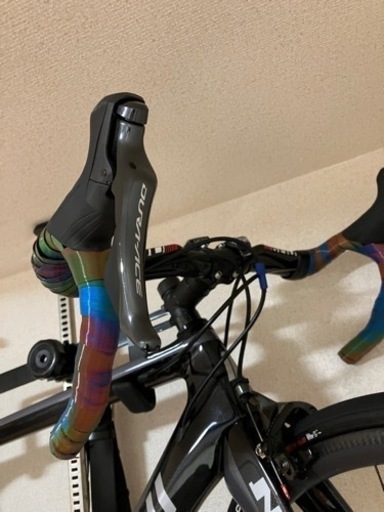 フルカーボンフレーム DURA-ACE 9100〜9200 搭載 ロードバイク