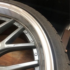 20インチ　タイヤ　ホイル8.5Ｊ2本　9.5Ｊ2本の画像