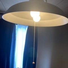 照明　LEDライト　付き
