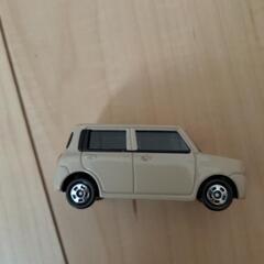 トミカ　ラパンの画像