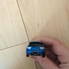 トミカ　インプレッサの画像