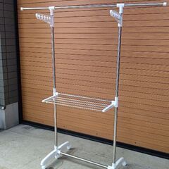 折りたたみ物干しラック