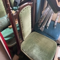 アンティークチェアー