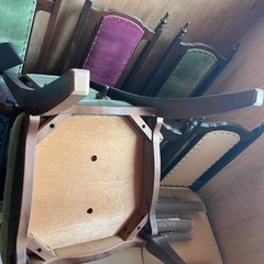 アンティークチェアーの画像