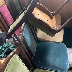 アンティークチェアーの画像