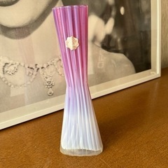 花瓶　ピンク