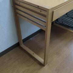 机　学習机　パソコン机の画像