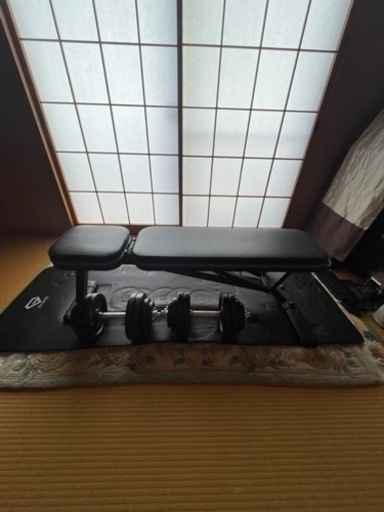 リーディングエッジ　トレーニングベンチ（調整可能）・ダンベル（片方30kg）セット　神戸ならどこでも配送します！