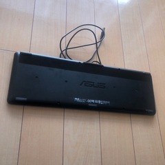 有線キーボード ASUS USB端子 黒 テンキーありの画像