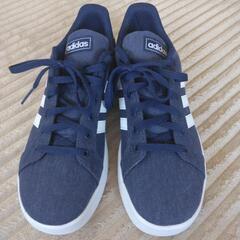 adidas、新品・未使用、23.5cm、アディダススニーカーの画像