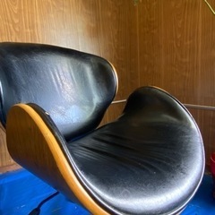 回転式チェアーの画像