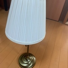 スタンド照明の画像