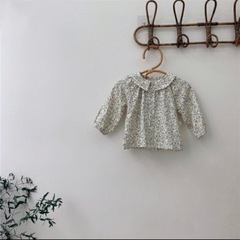 小花柄ブラウス 80cmの画像