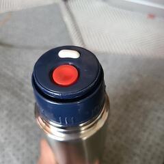 ステンレスポット　水筒の画像