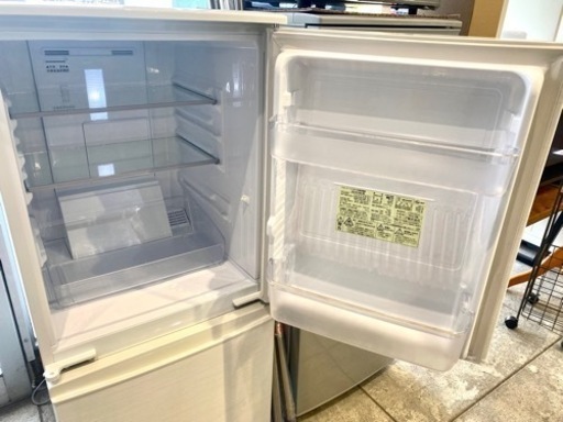 SHARP 2ドア 冷蔵庫 どっちもドア 2018 137L 学生 一人暮らし 中古 家電 