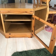 テレビ台の画像