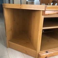 テレビ台の画像