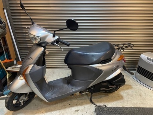 スズキ　レッツ5G シルバー