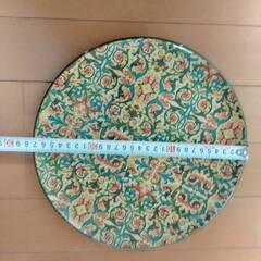 お盆　トレー 　直径約27cm　柄　取り置き無料 愛知県岡崎市からの画像