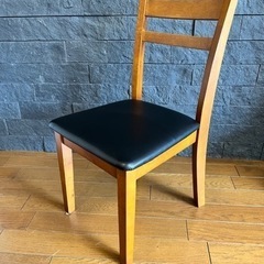 ダイニングテーブル、椅子3点セットの画像