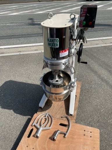 ■中古品 カントーミキサー HOI-20M 20コート 関東混合機工業 2012年 動作問題なし 洋菓子 ケーキ パン■
