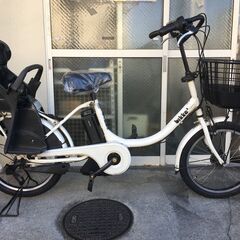 地域限定送料無料　ブリヂストン　ビッケ　bikke 三人乗り　子供乗せ　8,7AH　白　ラフィーニ　ギュット　神戸市　電動自転車